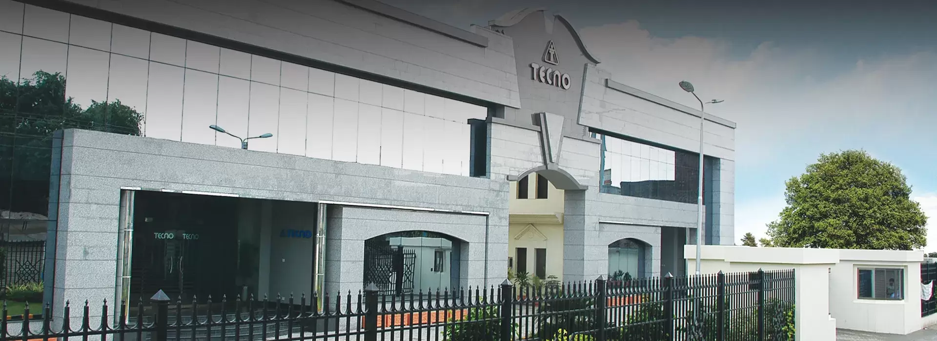 about-us-979514-1754561010